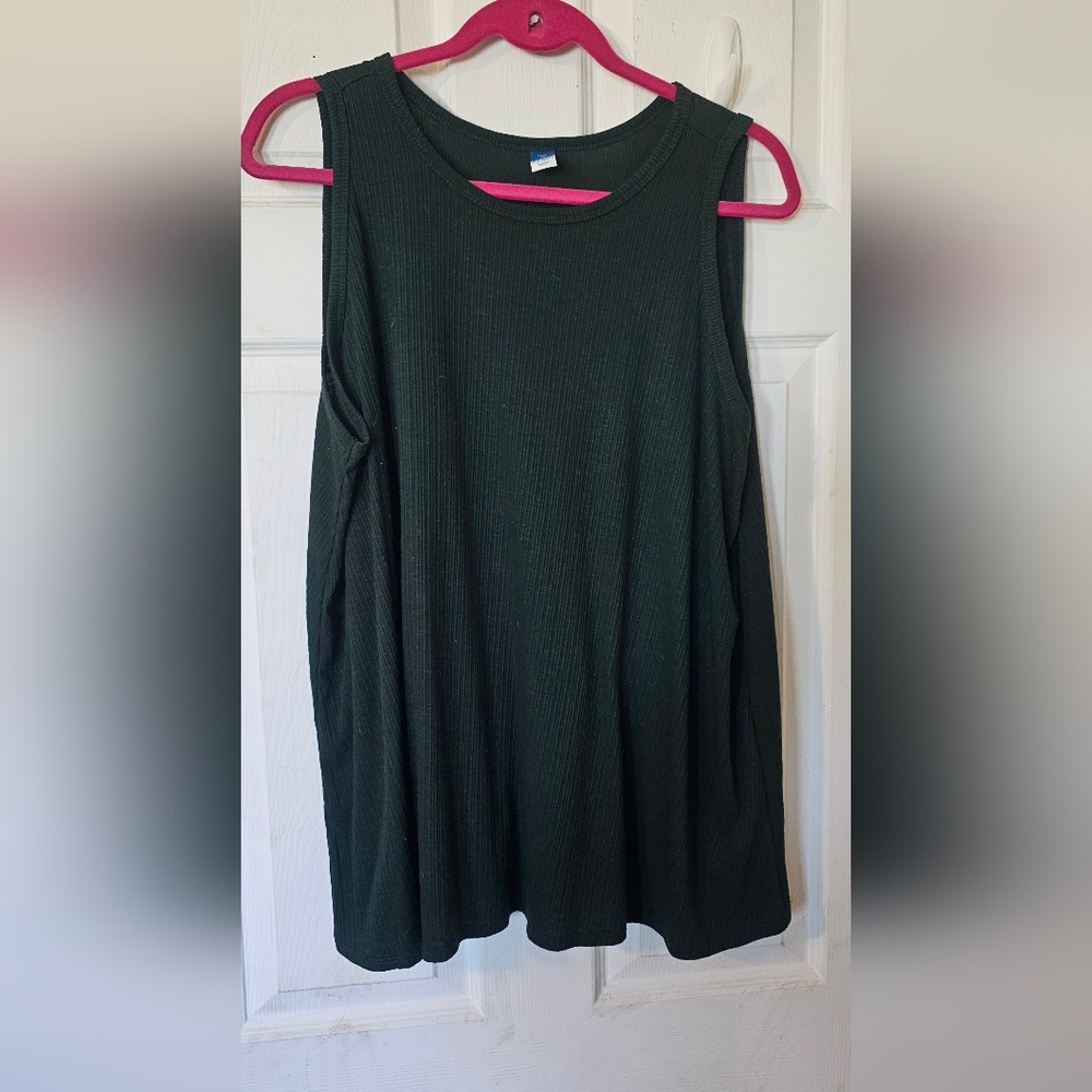 Old Navy Dark Green Ribbed Top